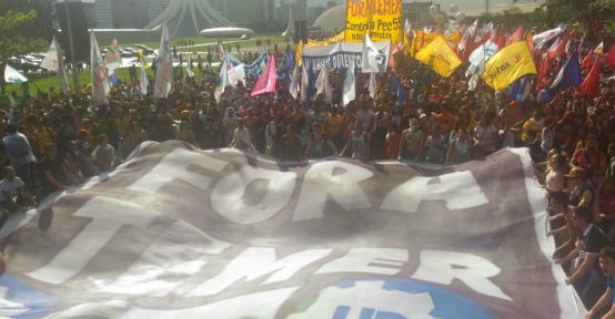 ato_bsb_dia29_fora_temer_3_428898582389588179